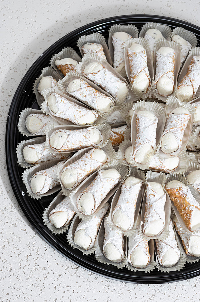 Cannoli Tray - Bakery Pick Up