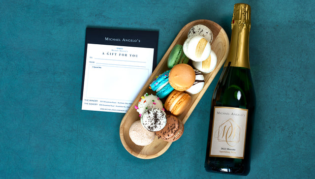 Macaron & Wine Gift Box