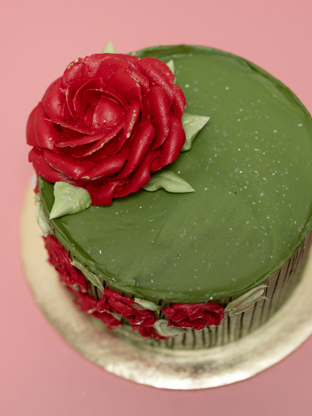 Enchanted Rose Garden Cake #724Featured