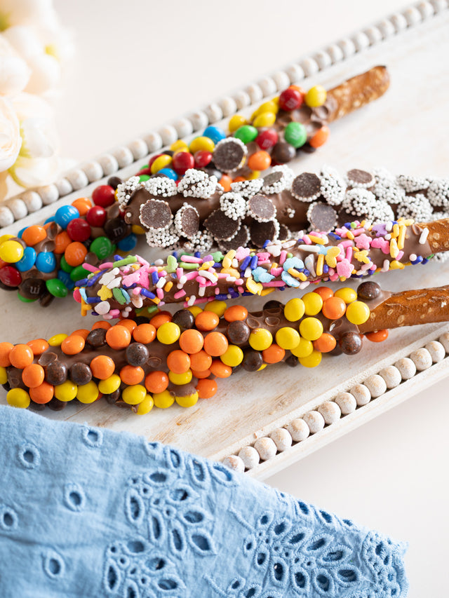 Chocolate Covered Pretzel Rods