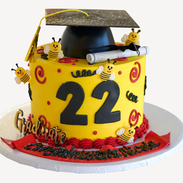 Online Cake Order - Graduation Bee #119Graduation