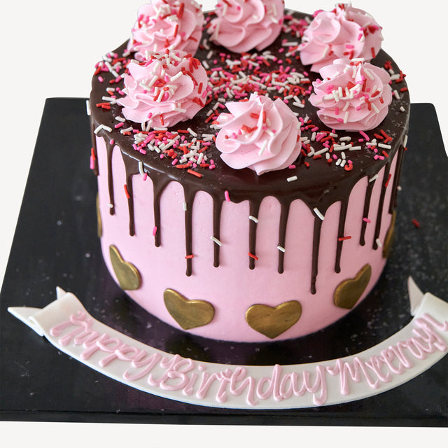 Raspberry Chocolate Cake Recipe - Sugar & Sparrow