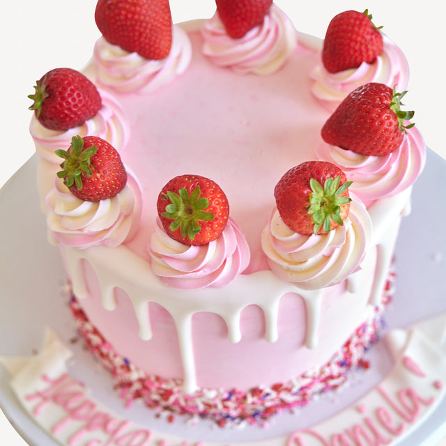 Online Cake Order - Strawberry Drip Cake #9Drip